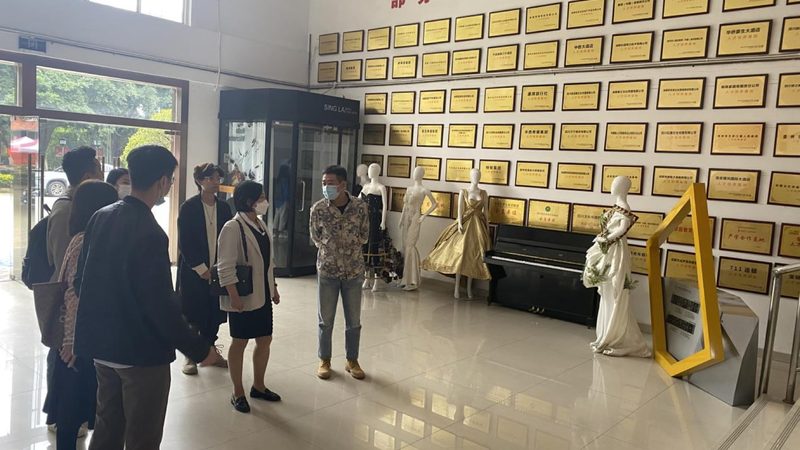 三四线城市短视频代理加盟，如何选择合适的合作伙伴？**